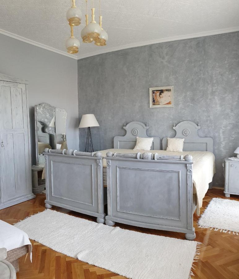 Domboldal Vendégház Noszvaj Esterno foto