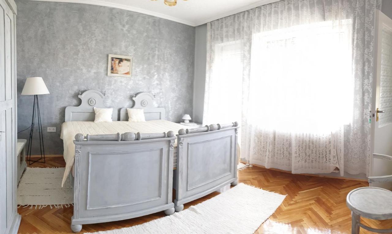 Domboldal Vendégház Noszvaj Esterno foto